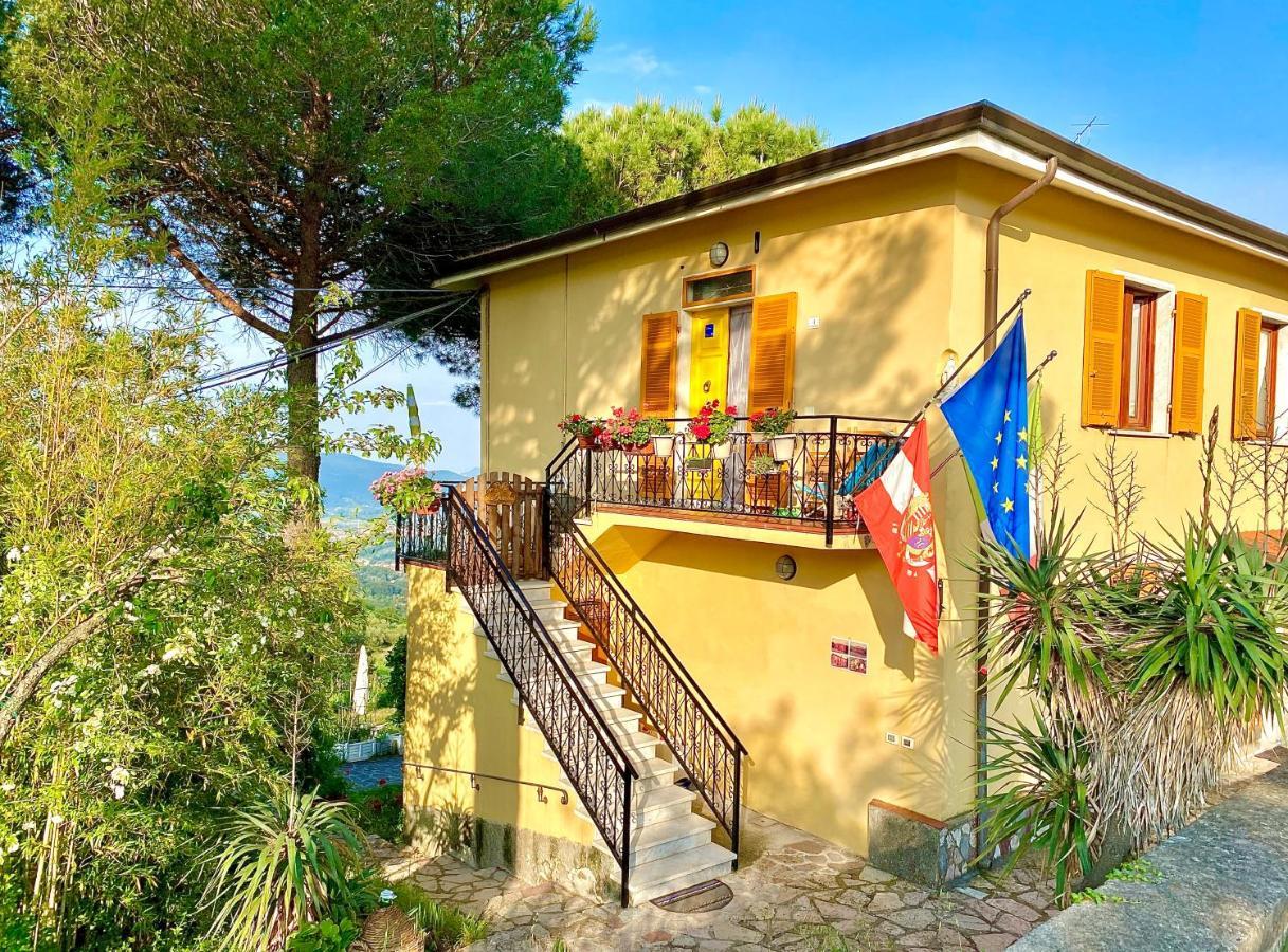 La Ginestra B&B Фосдиново Екстериор снимка